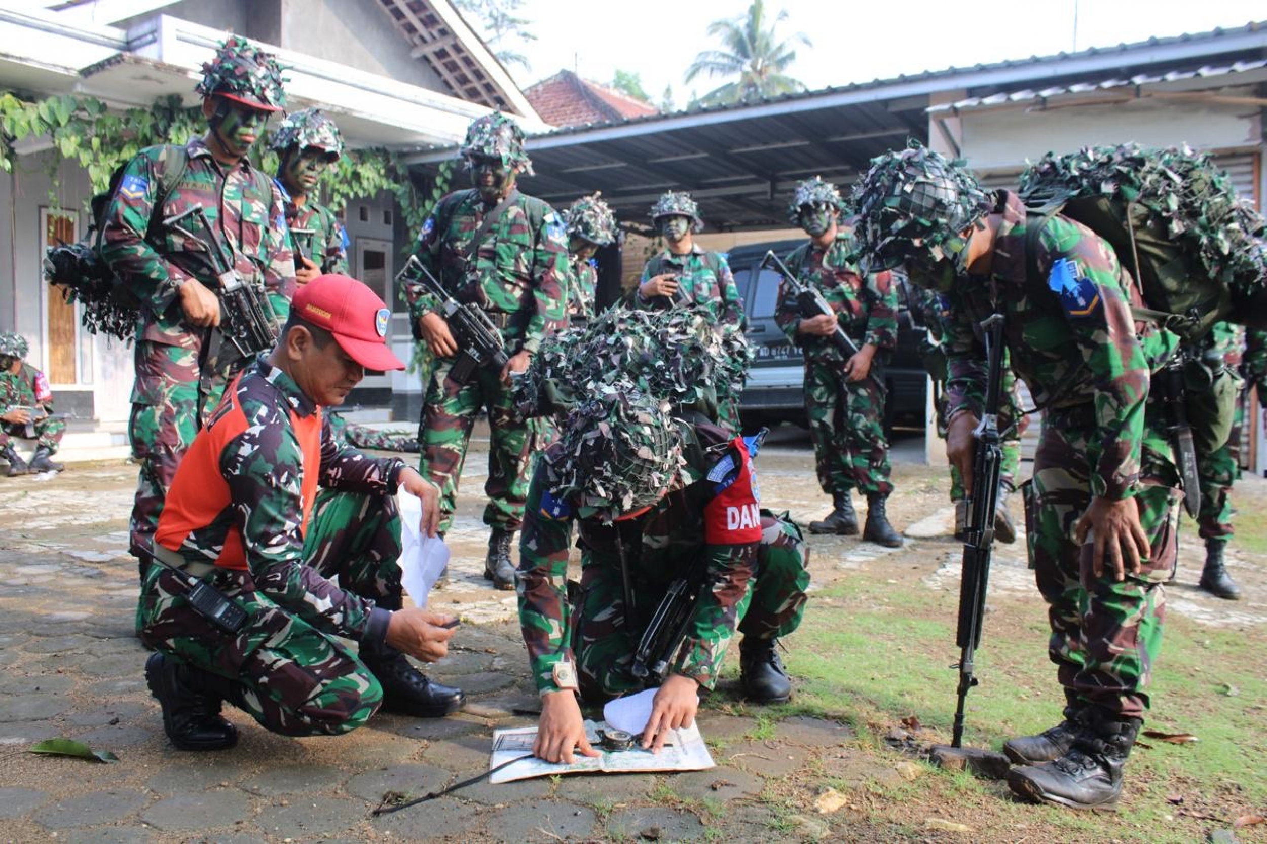 Lathan Hari Kedua, Siswa Setukba TNI AU A-45 Praktek IMPK